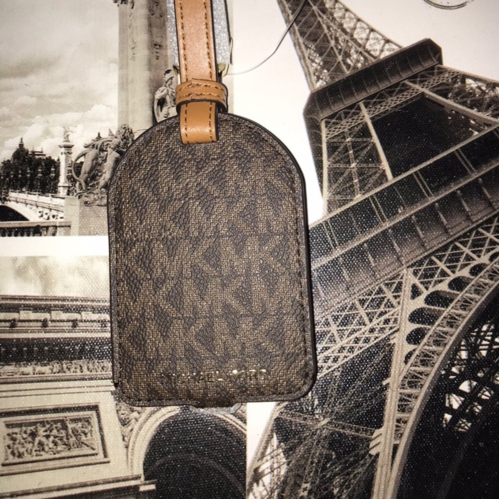 Michael Kors luggage tag